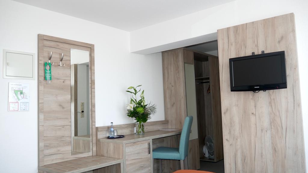 Komfort Hotel Ludwigsburg Ngoại thất bức ảnh
