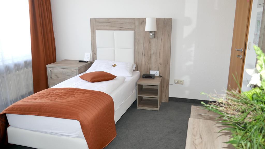 Komfort Hotel Ludwigsburg Ngoại thất bức ảnh