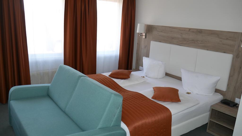 Komfort Hotel Ludwigsburg Ngoại thất bức ảnh