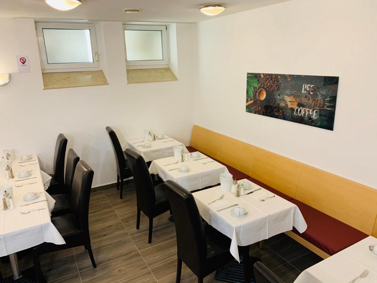 Komfort Hotel Ludwigsburg Ngoại thất bức ảnh